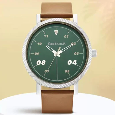 Fastrack Analog Watch – For Men 3241SL01