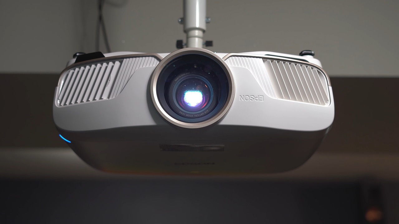 The Best Projector in BD 2025 | Price & reviews