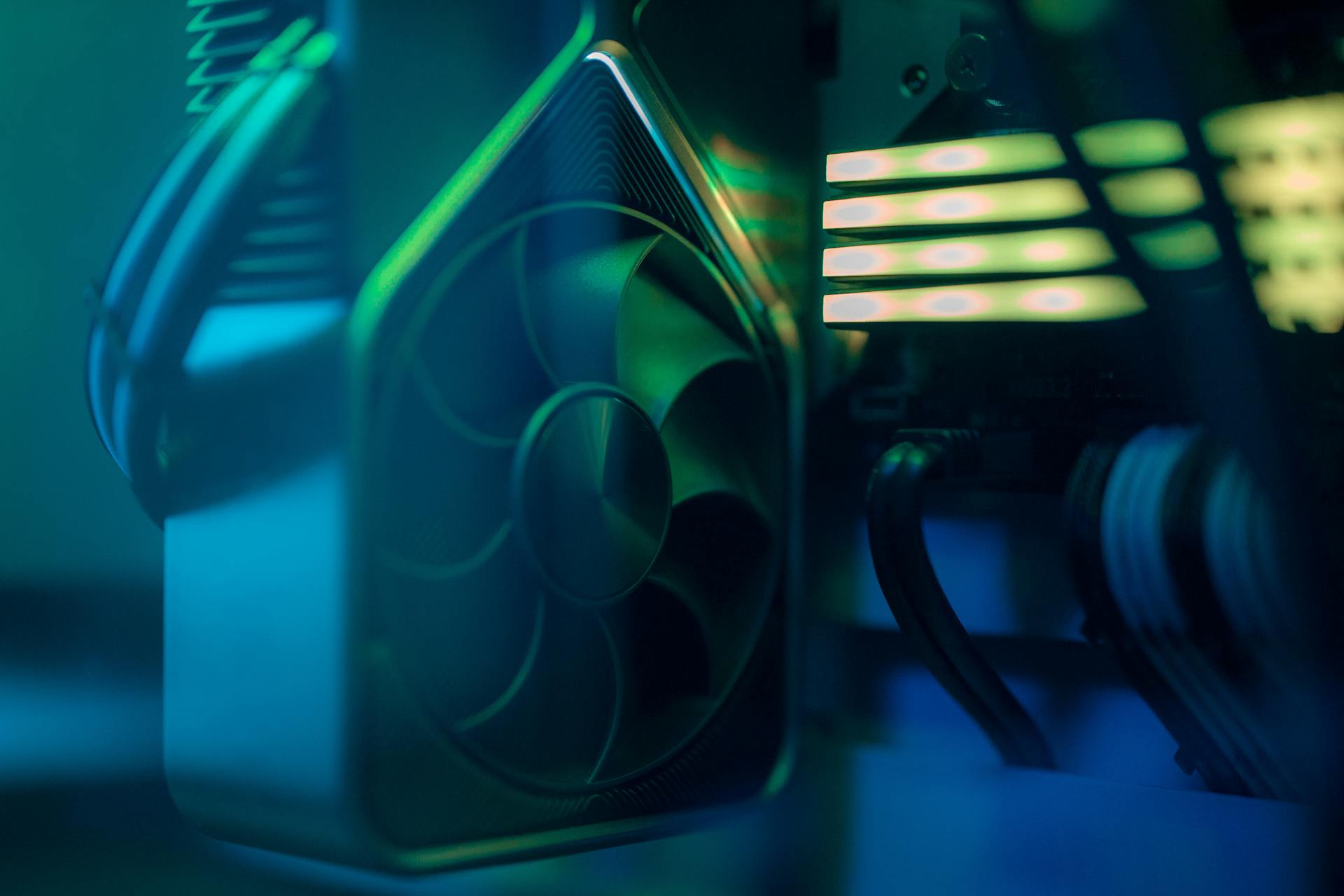 Latest Cooling Technologies: Air Coolers vs Liquid Coolers Explained