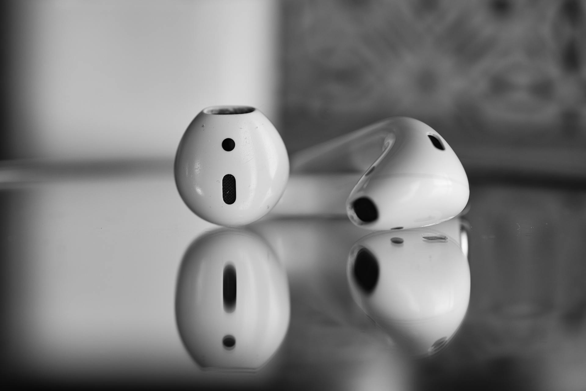 Top Earbuds and Earphones for Music Lovers in 2025